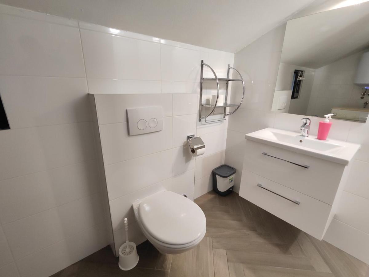 Apartments Urban Пореч Екстериор снимка
